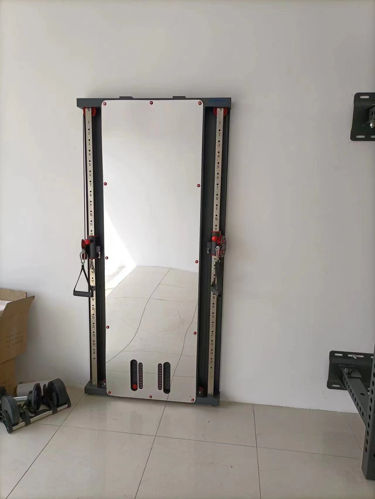 Home Gym Smith - Тренажер для спортзала: Настенный многофункциональный тренажер